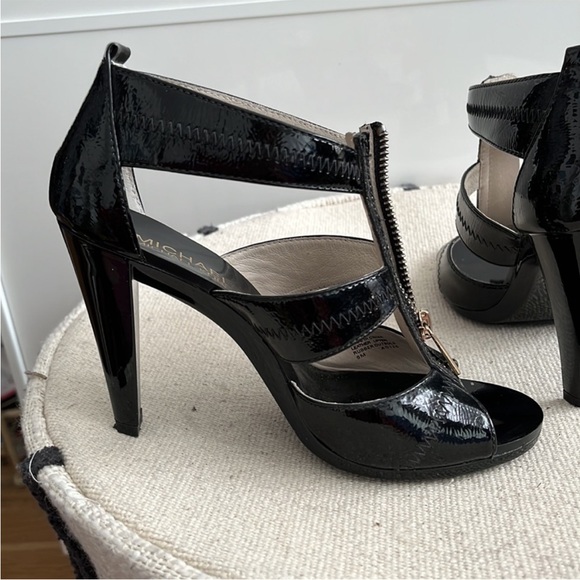 Michael Kors heels - Picture 1 of 10